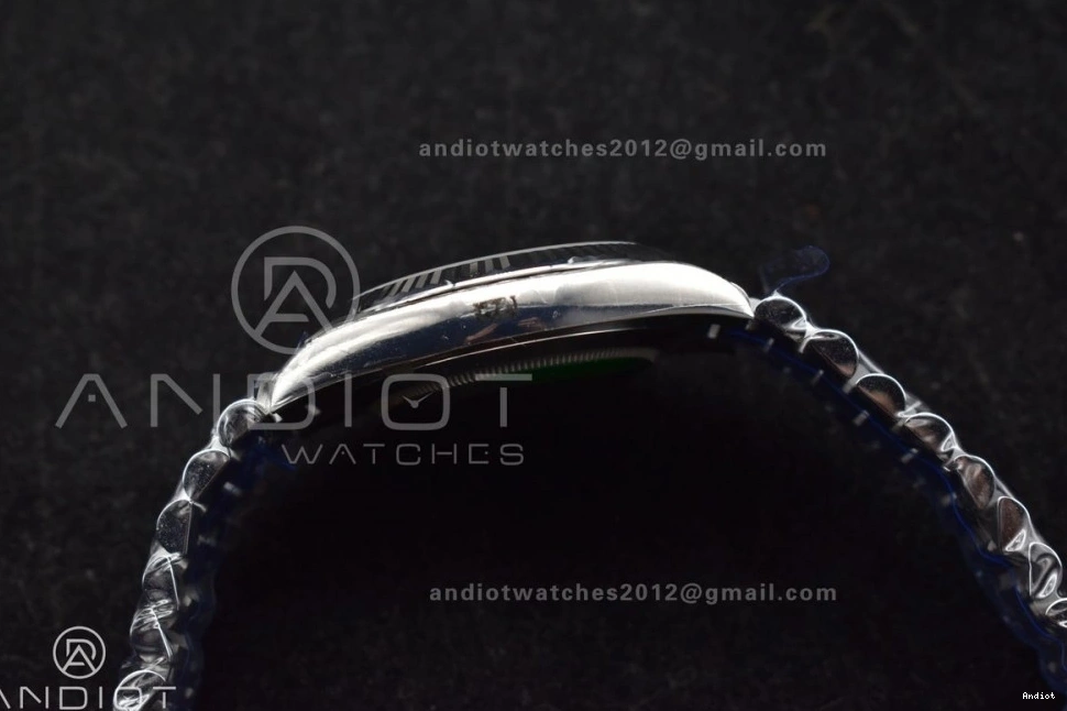 Dial Best Roman Edition Green Day THBF (Gain VR3255 1:1 Weight) Date Bracelet 228239 on Vibrant 662 40 SS President 0813